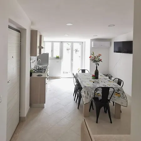 Emidio House Casa de Férias