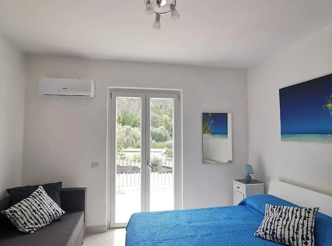 Emidio House Prázdninový dům